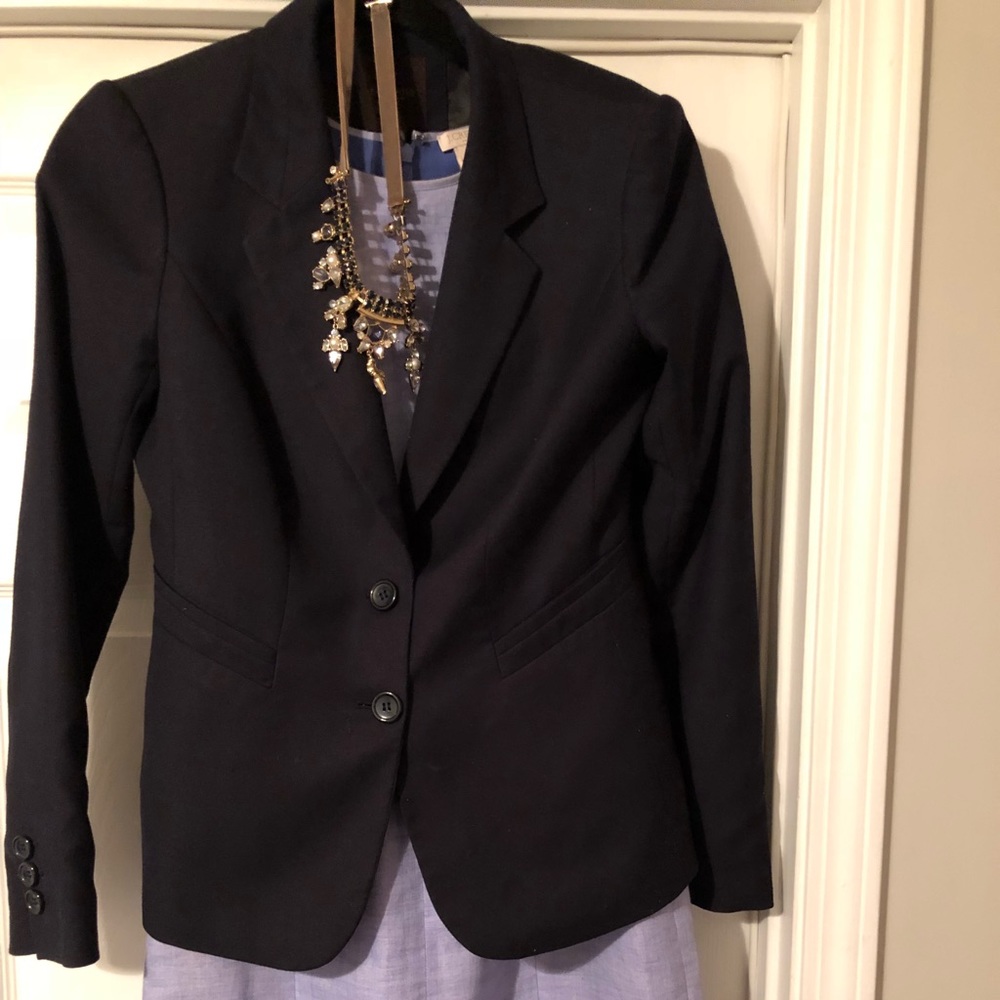 Sz M Limited Blazer in Blue.